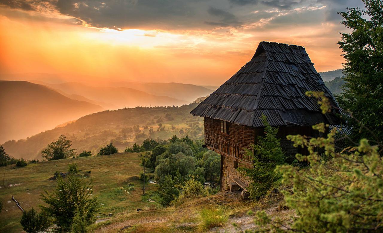 B&B Hisar International Prijepolje Ngoại thất bức ảnh